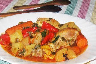 Ghiveci de legume cu pui (Multicooker)