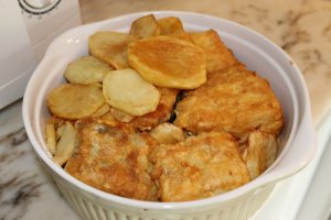 Peste cod (bacalhau) cu cartofi prajiti la cuptor