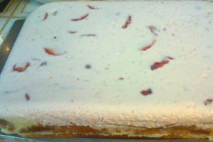 Tort cu cirese si capsuni