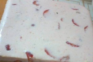 Tort cu cirese si capsuni