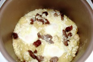 Mamaliguta in straturi ("Taci si inghite" - Multicooker)