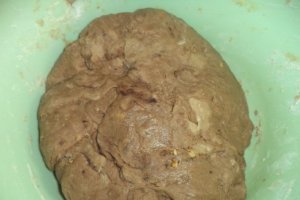 Biscuiti aromati si glazurati cu zahar pudra