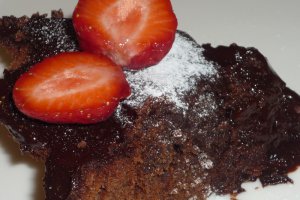 Prajitura lipicioasa de ciocolata