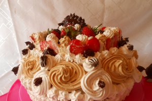 Tort cu crema de cafea si brandy