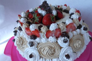 Tort cu crema de cafea si brandy