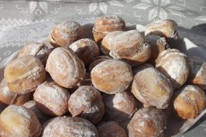 Desert nuci umplute