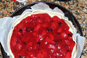Tarta cu fructe de padure