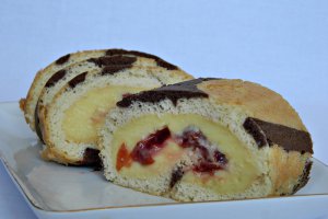 Rulada mozaic cu crema de vanilie