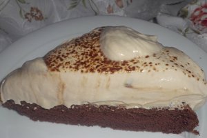 Tort cu crema de iaurt si ness - Reteta nr. 200