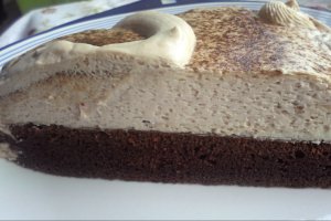 Tort cu crema de iaurt si ness - Reteta nr. 200