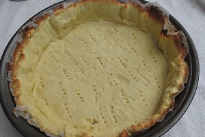 Tarta cu crema de ciocolata