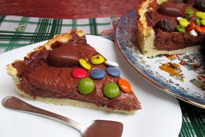 Tarta cu crema de ciocolata