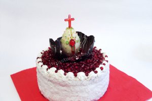 Tort Faberge de Pasti