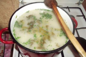 Ciorba de salata verde si macris
