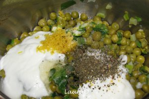 Pate de mazare si ceapa verde