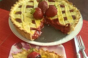 Tarta cu capsune