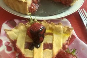 Tarta cu capsune