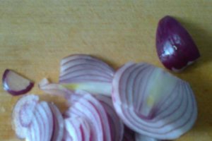 Pizza cu ton si anchoa