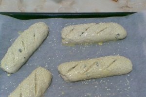 Paine din faina integrala de ovaz cu masline