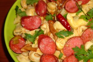 Tortellini cu ciuperci si carnaciori