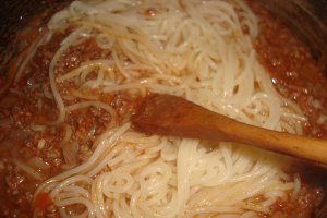 Spaghete bologneze