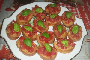 Bruschetti al pomodoro