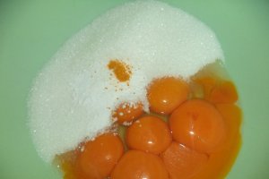 Guguluf si briose cu goji