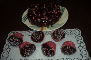 Guguluf si briose cu goji