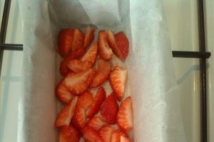 Chec delicios cu capsune a la JulyCris