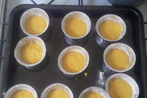 Mini Muffin cu morcovi(100 de calorii)