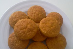 Mini Muffin cu morcovi(100 de calorii)