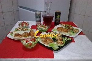 Curcan la tava, cu ciuperci umplute.