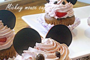 Mickey mouse cupcakes