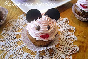 Mickey mouse cupcakes