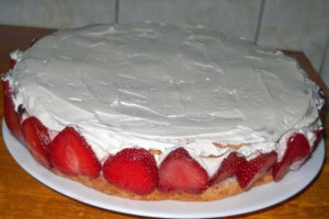 Tort bavareza de capsuni