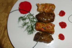 Sarmale mixte de primavara ( la vas roman)