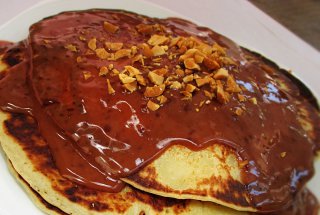 Pancakes cu iaurt de fructe