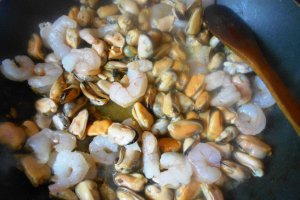 Fructe de mare cu brocoli