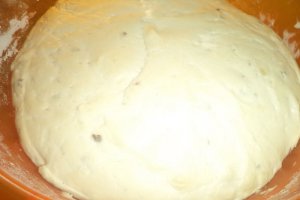 Tarta cu boabe de naut si cascaval