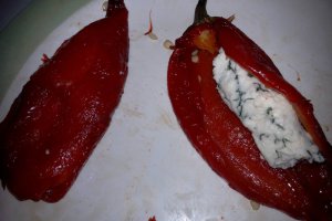Adei copti umpluti cu branza in tempura