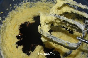 Cookies cu Nesquik si fulgi de ciocolata amaruie