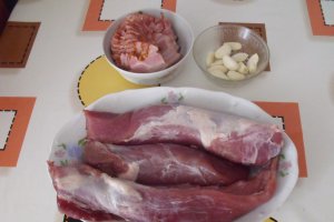 Muschiuleti de porc impletiti