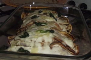 Clatite cu ricotta si spanac