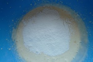 Prajitura aromata de iaurt in Multicooker