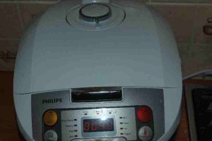 Pandispan marmorat cu cirese(multicooker)