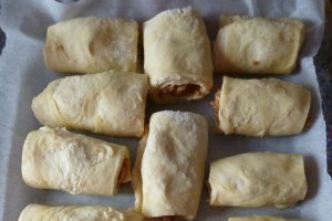 Strudel cu mere din foietaj de casa