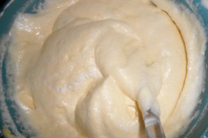 Experiment cu visine si banane