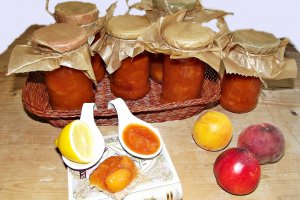 Gem asortat (caise, piersici si nectarine)