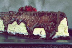 Prajitura cu rulada si mousse de vanilie