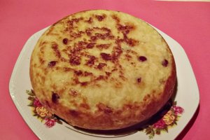 Budinca de orez cu visine si nuca de cocos
